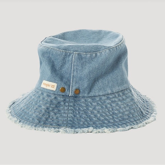 Wrangler Other - Wrangler Denim bucket hat. Light denim. Fringe.